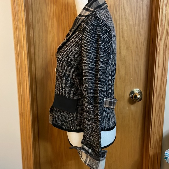 ⭐️Curio Anthro Mixed fabric and pattern Eclectic Soft Cardigan - Picture 2 of 9